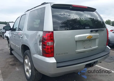 2012 Chevrolet Tahoe Ls z USA, uszkodzony, nr VIN 1GNSKAE06CR323428